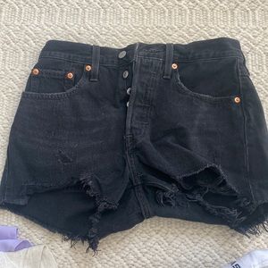 Levi black jean shorts